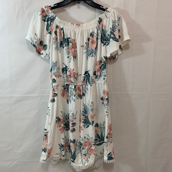 Ardene Basic Womens NWOT Floral Off the Shoulder Shorts Romper Size Small - Picture 5 of 6